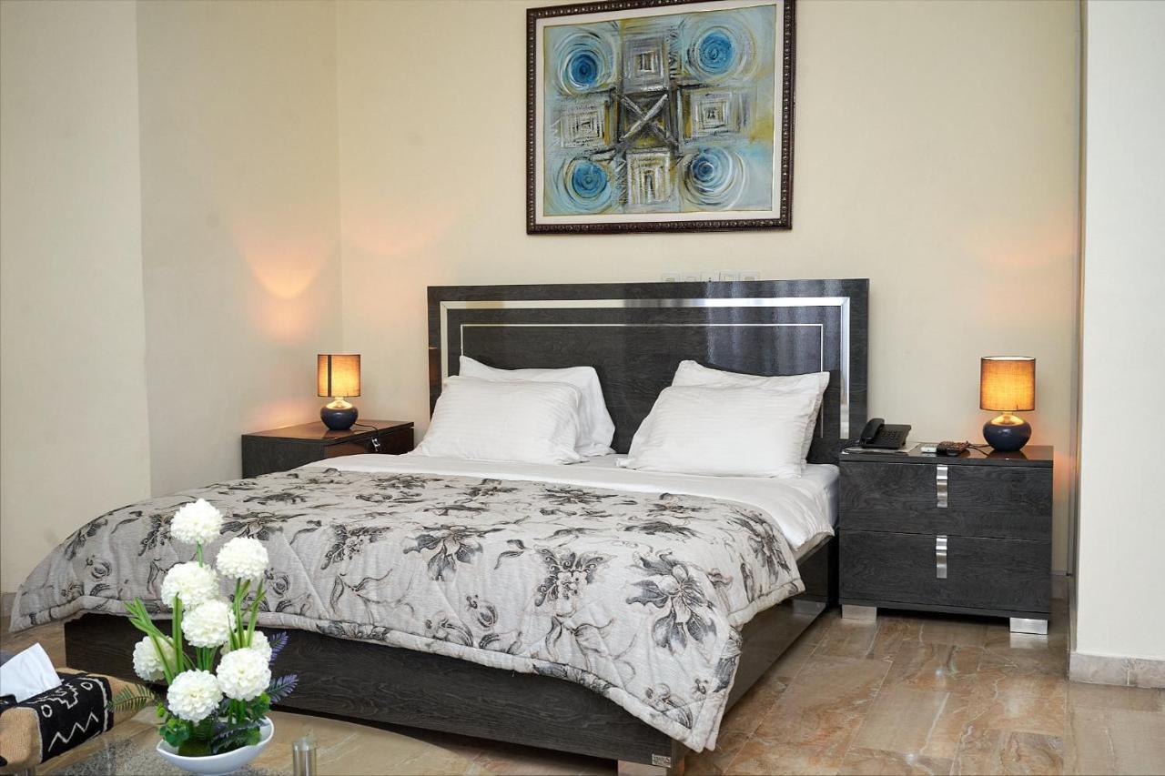 Seddo Guest House Abidjan Buitenkant foto