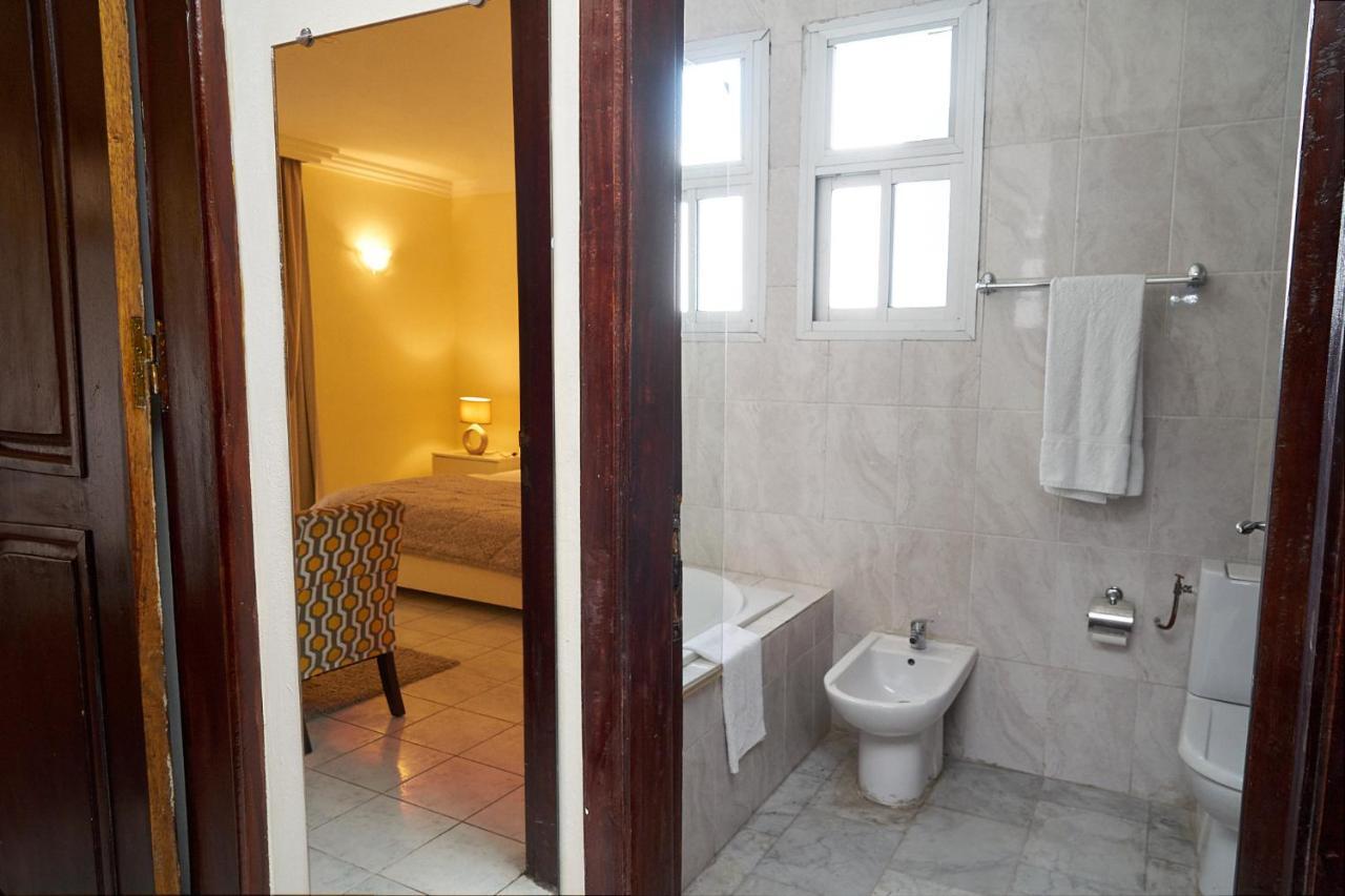 Seddo Guest House Abidjan Buitenkant foto